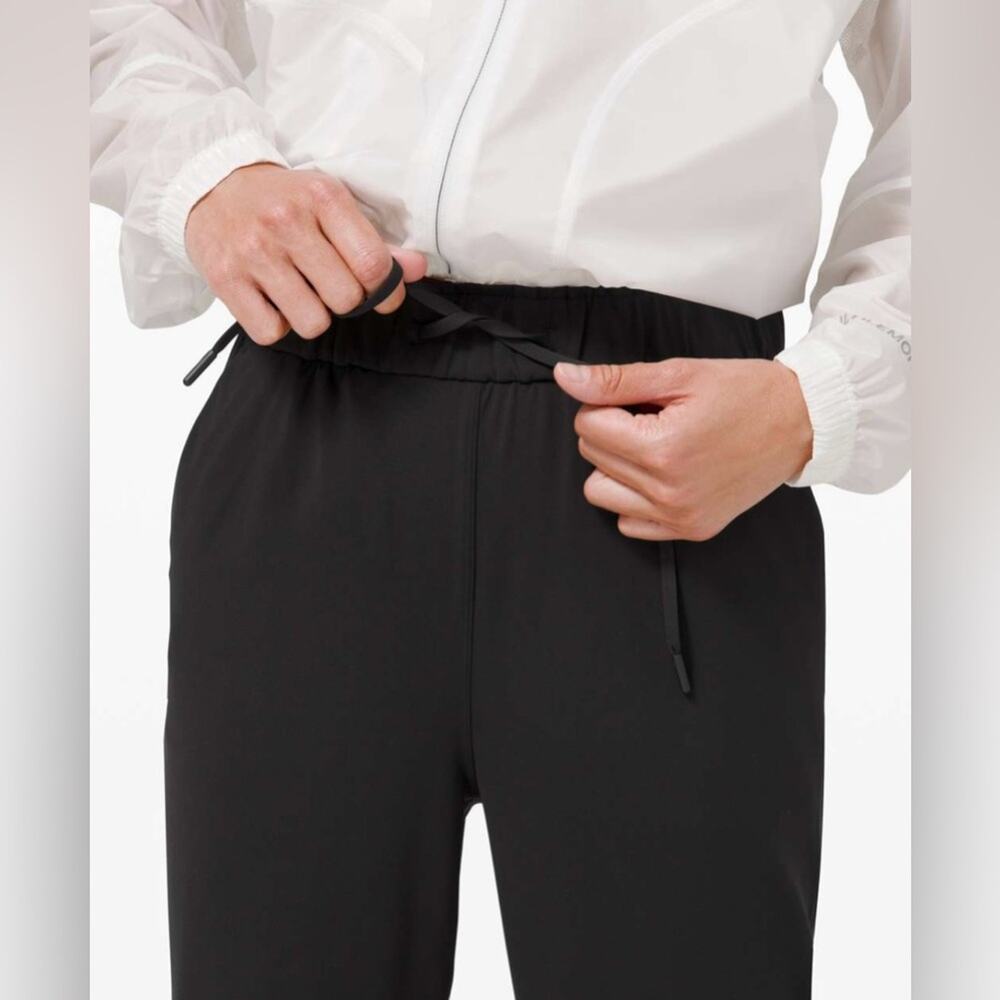 Lululemon Keep Moving Drawstring Athleisure Pant 7/8 High-Rise Black Size 4 - Picture 4 of 16